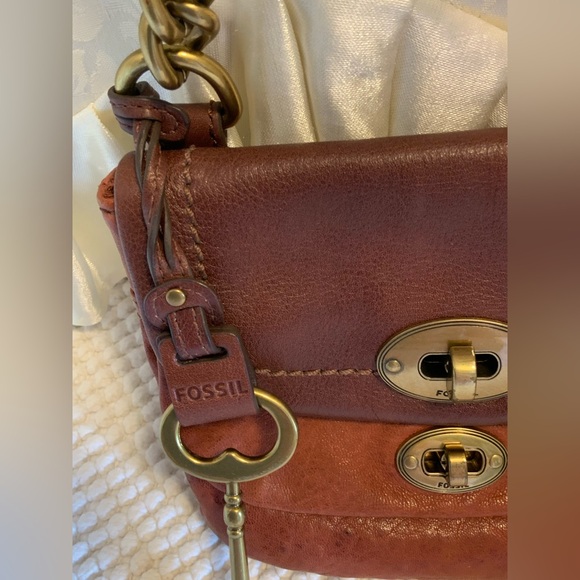 FOSSIL - Picture 10 of 10